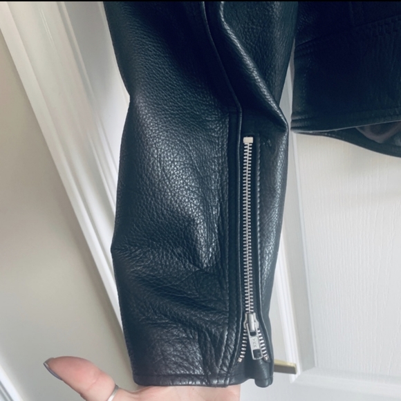 🔥Vintage Genuine Leather Biker Jacket🔥 - Picture 4 of 4